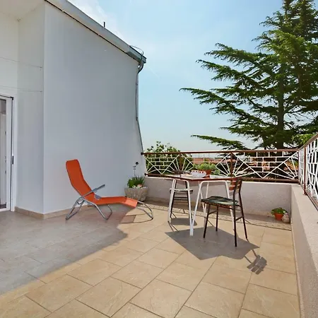Studio Ante Apartment