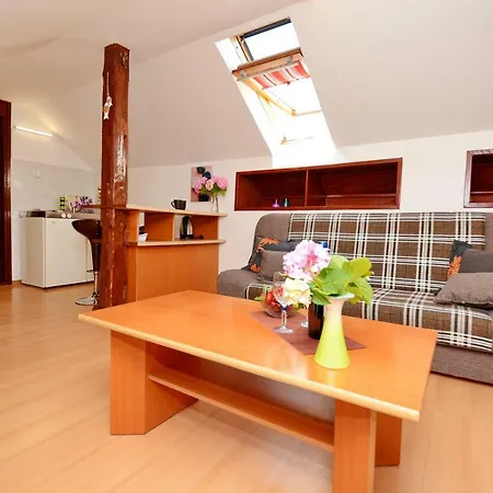 Studio Ante Apartment