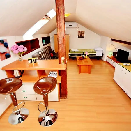 Studio Ante Apartment *