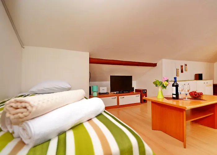 Ante Apartment